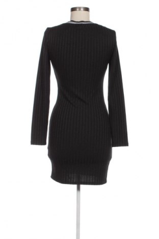 Šaty  H&M Divided, Veľkosť S, Farba Čierna, Cena  2,95 €