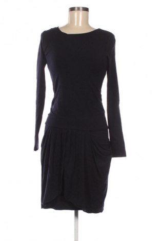 Sukienka Juffrouw Jansen, Rozmiar M, Kolor Niebieski, Cena 27,40 zł