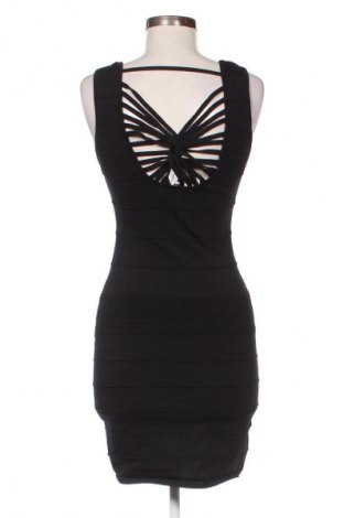 Sukienka Lucy, Rozmiar M, Kolor Czarny, Cena 27,40 zł