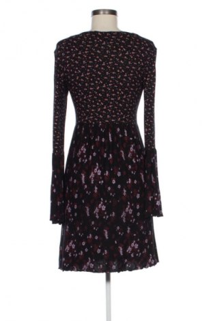Šaty  Luna, Velikost XS, Barva Vícebarevné, Cena  59,00 Kč