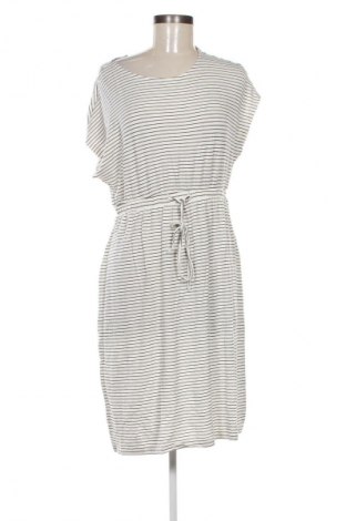 Šaty  Mamalicious, Velikost M, Barva Vícebarevné, Cena  329,00 Kč