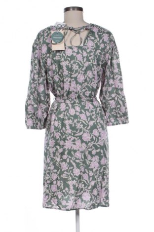 Šaty  Mamalicious, Velikost L, Barva Vícebarevné, Cena  439,00 Kč