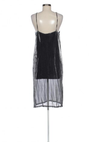 Рокля Mango, Размер L, Цвят Сребрист, Цена 14,31 €