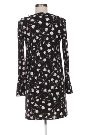 Рокля Mango, Размер S, Цвят Многоцветен, Цена 17,38 €