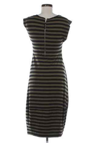 Sukienka Masai, Rozmiar M, Kolor Kolorowy, Cena 35,29 zł