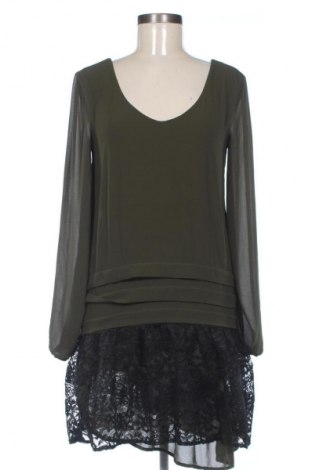 Sukienka Met, Rozmiar S, Kolor Kolorowy, Cena 28,99 zł