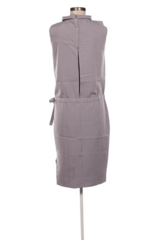 Kleid Moe, Größe M, Farbe Grau, Preis 10,99 €