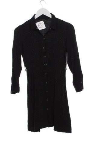 Sukienka Mohito, Rozmiar XXS, Kolor Czarny, Cena 24,99 zł