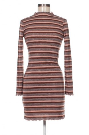 Рокля ONLY, Размер M, Цвят Многоцветен, Цена 7,66 €