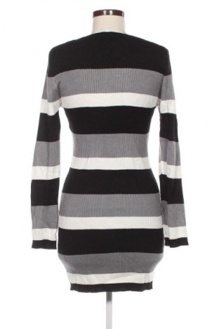 Šaty  Pink Diamond, Velikost M, Barva Vícebarevné, Cena  259,00 Kč