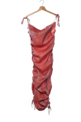 Рокля Pretty Little Thing, Размер M, Цвят Многоцветен, Цена 10,22 €