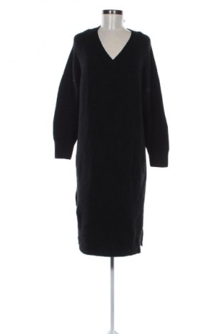 Рокля Primark, Размер S, Цвят Черен, Цена 8,18 €