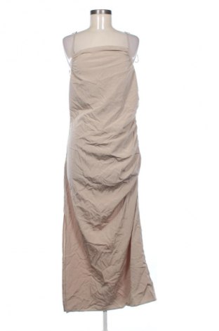 Рокля Reserved, Размер M, Цвят Бежов, Цена 14,31 €