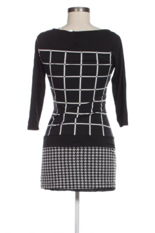 Sukienka S.Oliver, Rozmiar XS, Kolor Kolorowy, Cena 22,99 zł