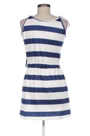 Рокля SHEIN, Размер M, Цвят Многоцветен, Цена 12,27 €