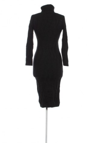 Рокля SHEIN, Размер S, Цвят Черен, Цена 10,22 €