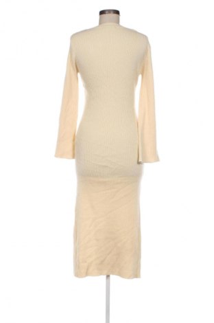 Рокля SHEIN, Размер S, Цвят Екрю, Цена 10,22 €