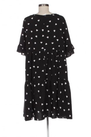 Рокля SHEIN, Размер XXL, Цвят Многоцветен, Цена 11,24 €