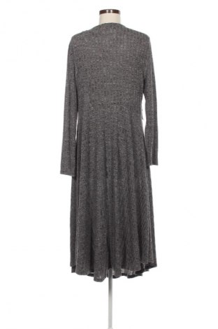 Рокля SHEIN, Размер XL, Цвят Сив, Цена 4,60 €