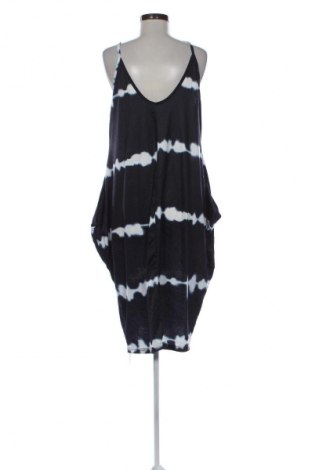 Kleid SHEIN, Größe XL, Farbe Mehrfarbig, Preis 16,99 €