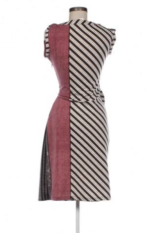 Рокля Storm, Размер S, Цвят Многоцветен, Цена 14,53 €