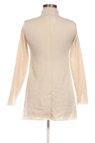 Рокля Stradivarius, Размер S, Цвят Екрю, Цена 2,55 €