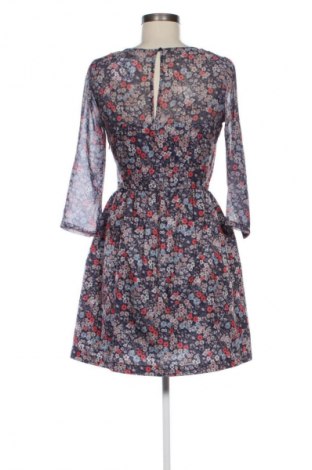 Sukienka Stradivarius, Rozmiar M, Kolor Kolorowy, Cena 27,40 zł