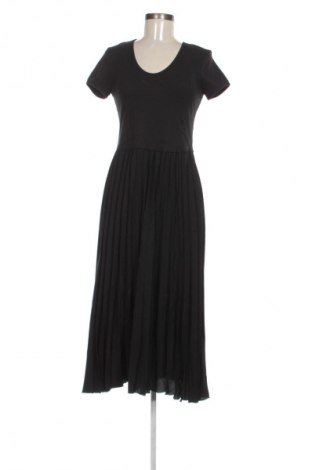 Рокля Tommy Hilfiger, Размер M, Цвят Черен, Цена 148,27 €, #134222683