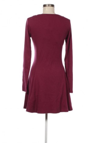 Sukienka Tommy Jeans, Rozmiar L, Kolor Czerwony, Cena 404,99 zł