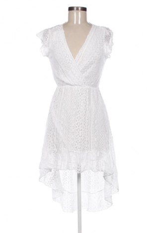Ruha Unbranded, Méret M, Szín Fehér, Ár 4 889 Ft