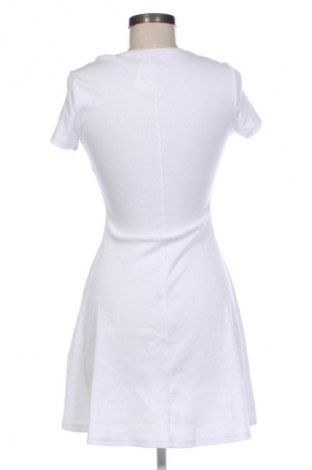 Рокля Unbranded, Размер M, Цвят Бял, Цена 12,27 €