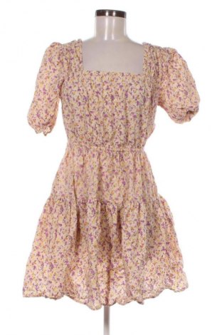 Рокля Unbranded, Размер M, Цвят Многоцветен, Цена 11,24 €