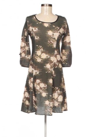 Рокля Unbranded, Размер S, Цвят Многоцветен, Цена 7,15 €