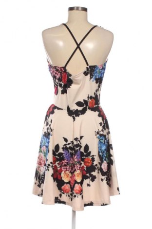 Kleid Unbranded, Größe M, Farbe Mehrfarbig, Preis € 8,83