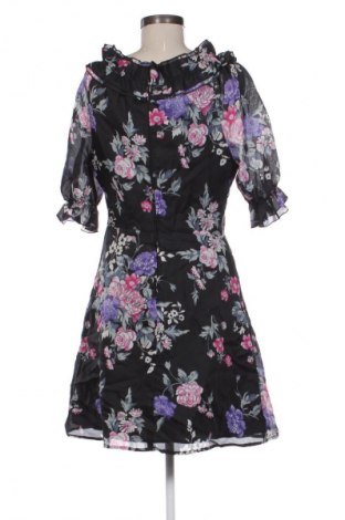 Ruha Unbranded, Méret M, Szín Sokszínű, Ár 4 719 Ft