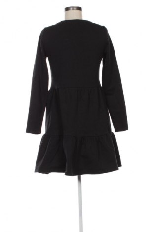 Šaty  VILA, Velikost S, Barva Černá, Cena  99,00 Kč