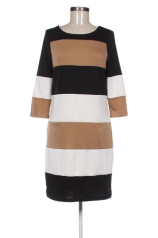 Рокля VILA, Размер S, Цвят Многоцветен, Цена 5,11 €