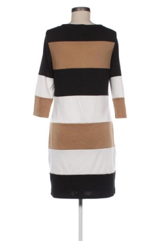 Рокля VILA, Размер S, Цвят Многоцветен, Цена 5,11 €