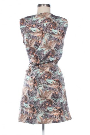 Рокля Vero Moda, Размер M, Цвят Многоцветен, Цена 11,24 €