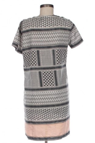 Sukienka Vero Moda, Rozmiar M, Kolor Kolorowy, Cena 37,29 zł