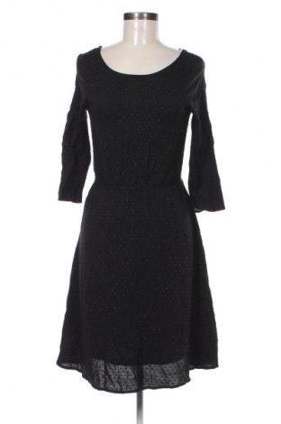 Sukienka Vero Moda, Rozmiar M, Kolor Czarny, Cena 21,99 zł