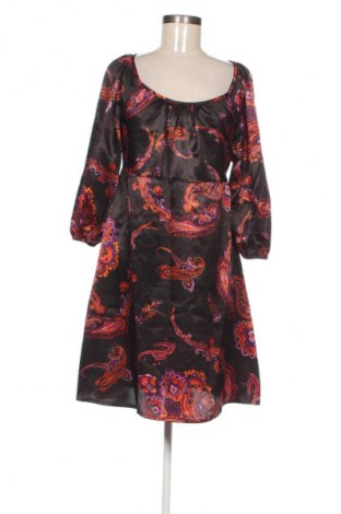 Sukienka Yessica, Rozmiar M, Kolor Kolorowy, Cena 22,99 zł
