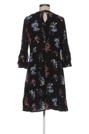 Sukienka Yessica, Rozmiar M, Kolor Kolorowy, Cena 22,99 zł