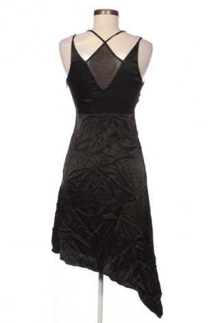 Рокля Zara, Размер S, Цвят Черен, Цена 11,24 €