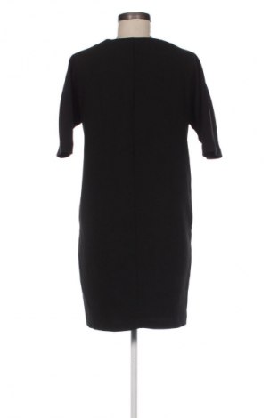 Šaty  Zara, Veľkosť XS, Farba Čierna, Cena  2,95 €