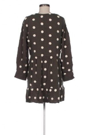 Рокля Zara, Размер XL, Цвят Многоцветен, Цена 12,78 €