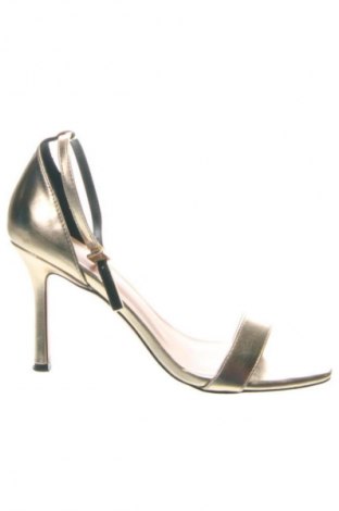 Sandale Even&Odd, Mărime 39, Culoare Auriu, Preț 92,99 Lei