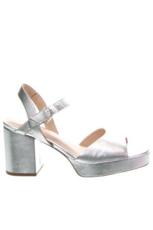 Σανδάλια Gerry Weber, Μέγεθος 37, Χρώμα Γκρί, Τιμή 47,99 €