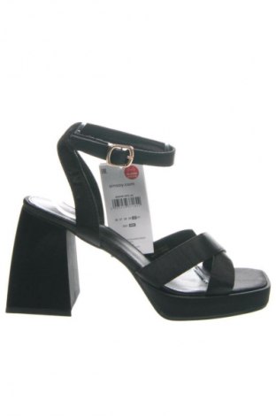 Σανδάλια Sinsay, Μέγεθος 40, Χρώμα Μαύρο, Τιμή 31,71 €