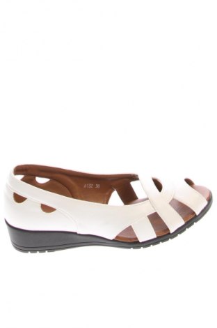 Σανδάλια Unbranded, Μέγεθος 38, Χρώμα Λευκό, Τιμή 21,99 €